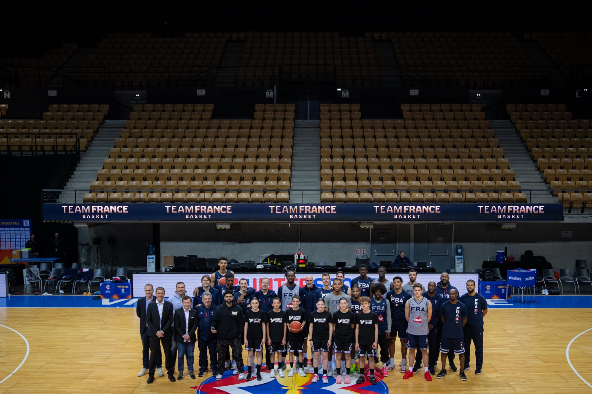 Intersport devient distributeur des Équipes de France de basketball