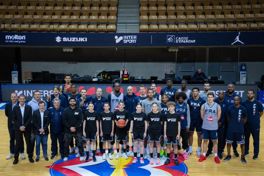 intersport devient distributeur de la ffbb equipe de france