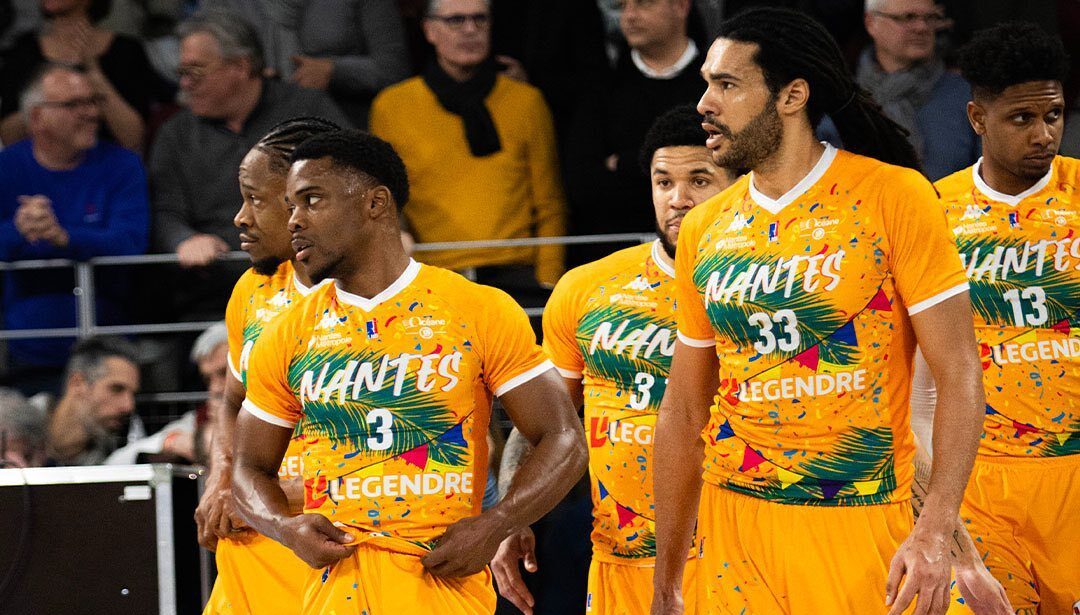 Nantes Basket Hermine un maillot dédié au carnaval ! basketpack.