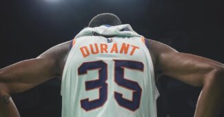 Image de l'article Maillot de Kevin Durant aux Suns : les premières images officielles !