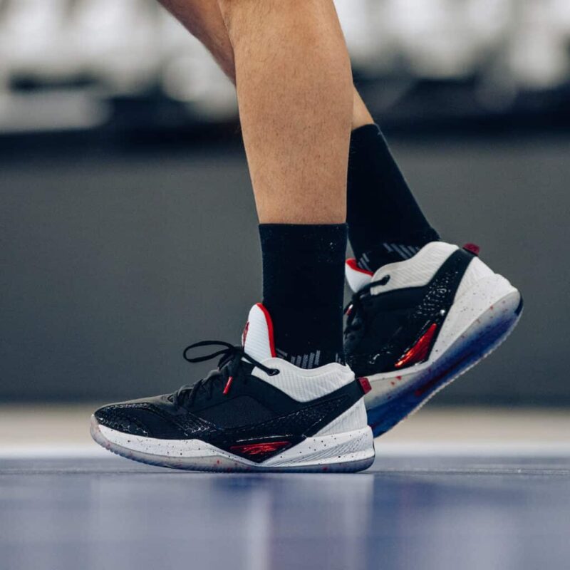test new balance kawhi 3