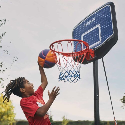 Image de l'article Tarmak K900 : le panier de basket réglable pour enfant de Décathlon !