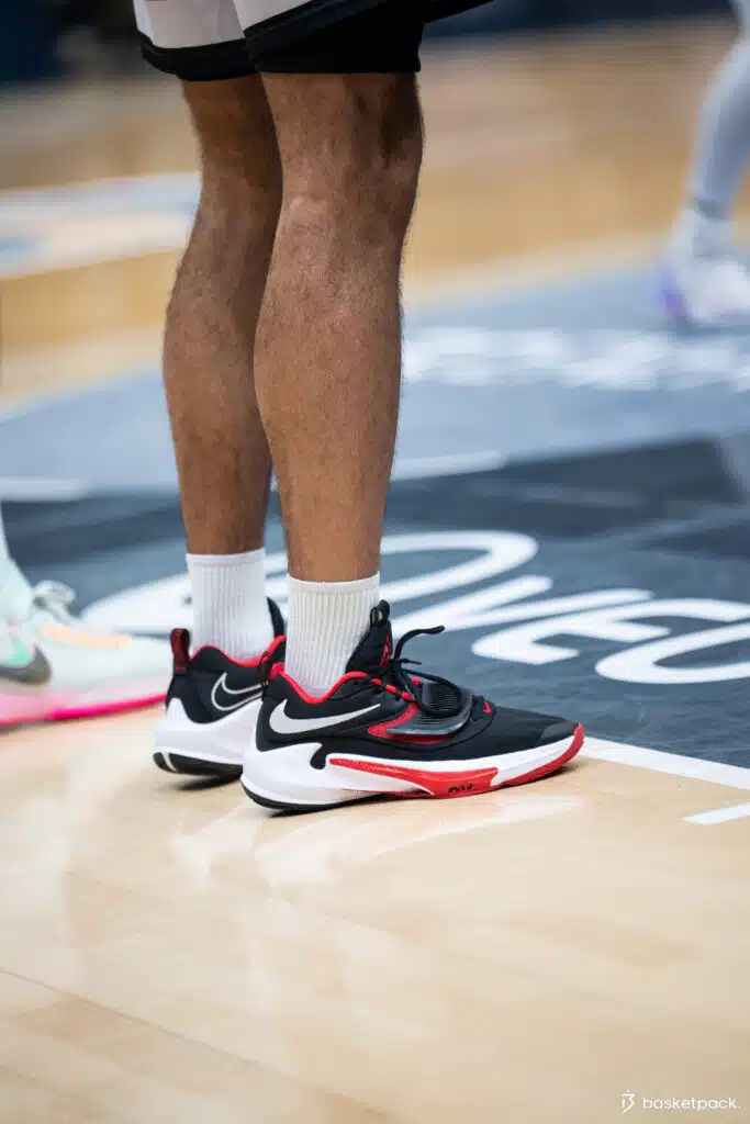 chaussure pour eviter blessures basketball
