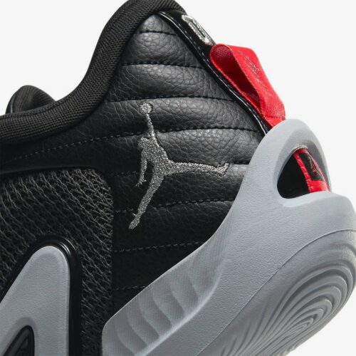 Image de l'article Jordan Tatum 1 Old School : le coloris débarque