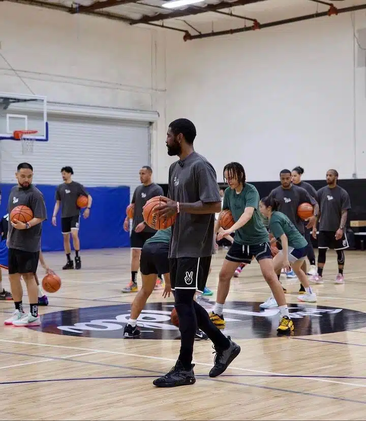 kyrie irving vers anta