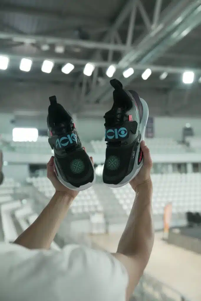 test li ning wade all city 10 v2