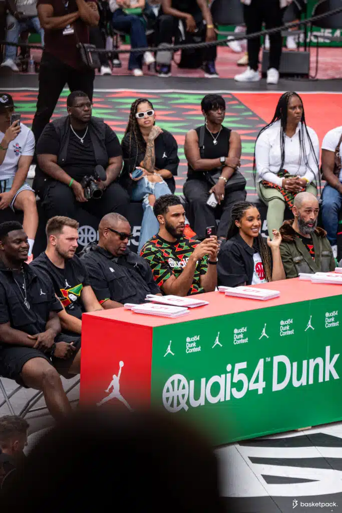 gabby williams signe chez jordan brand