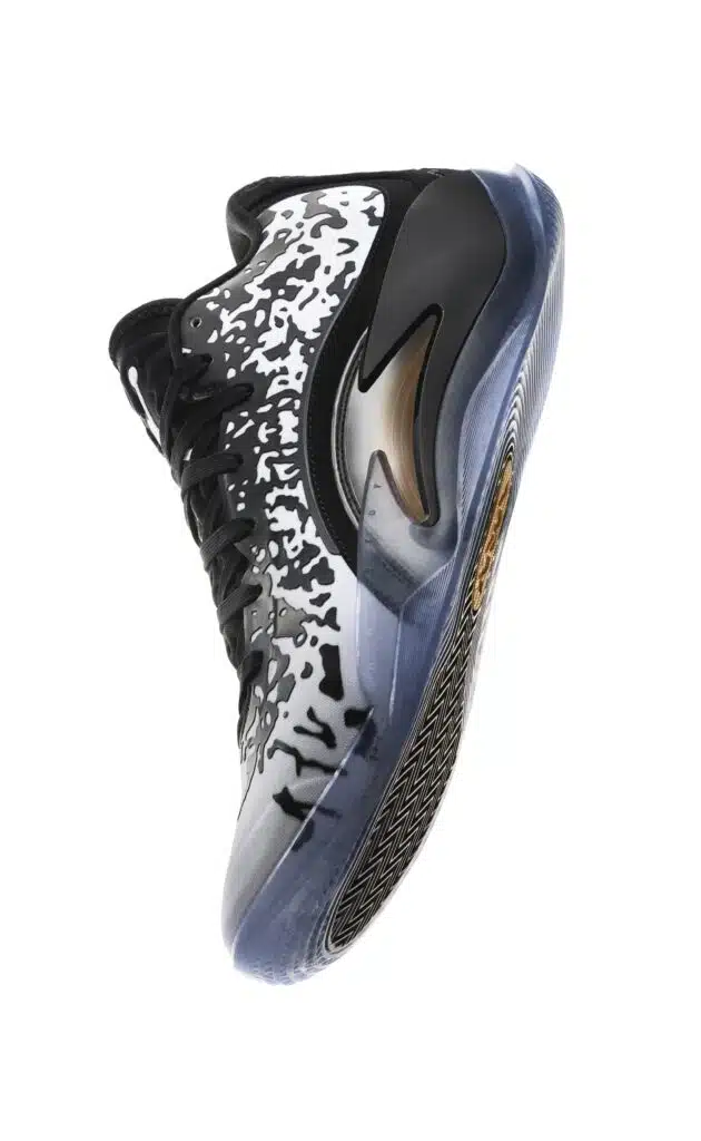 jordan zion 3 black white