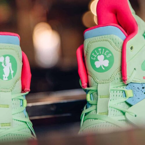 Image de l'article Tarmak NBA 900 Mid-3 Boston Celtics : le shooting basketpack