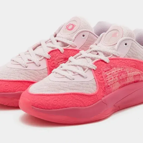 Image de l'article Nike KD 16 Aunt Pearl : la tradition se poursuit !