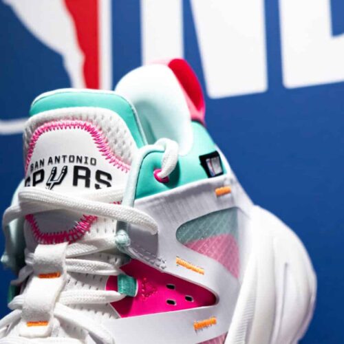 Image de l'article Tarmak NBA Mid-3 Spurs Fiesta : un nouveau coloris en exclusivité