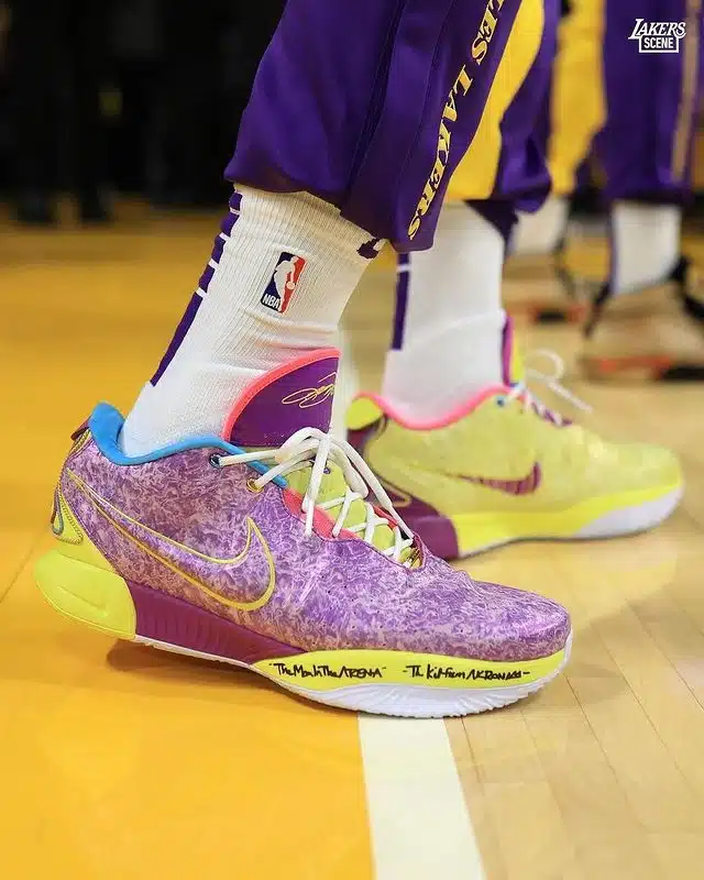 lebron 21