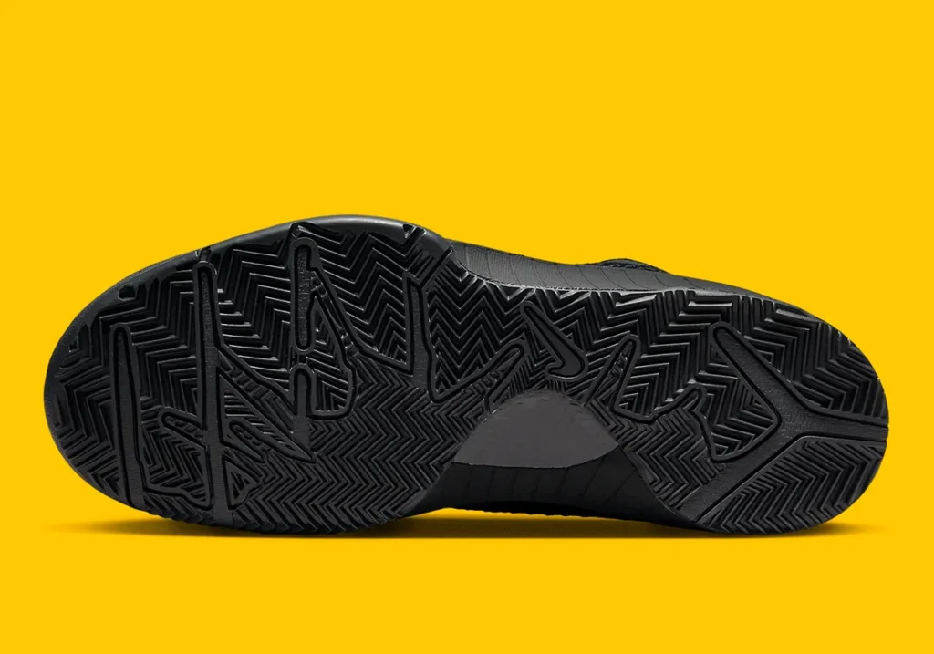 kobe 4 black mamba