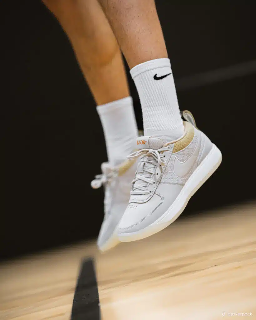 nike book 2 devin booker