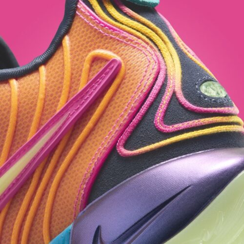 Image de l'article Nike LeBron 21 Optimism : King James garde le moral !