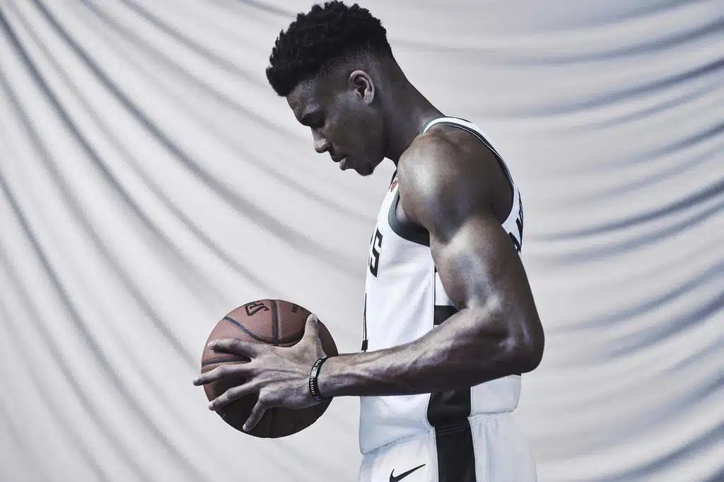 giannis antetokounmpo nike freak 7 spotlight