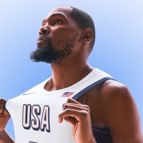 Image de l'article Nike dévoile les maillots de Team USA pour les JO 2024 !
