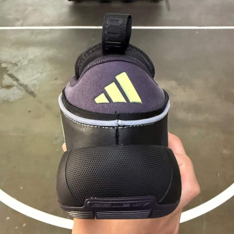 adidas don issue 7