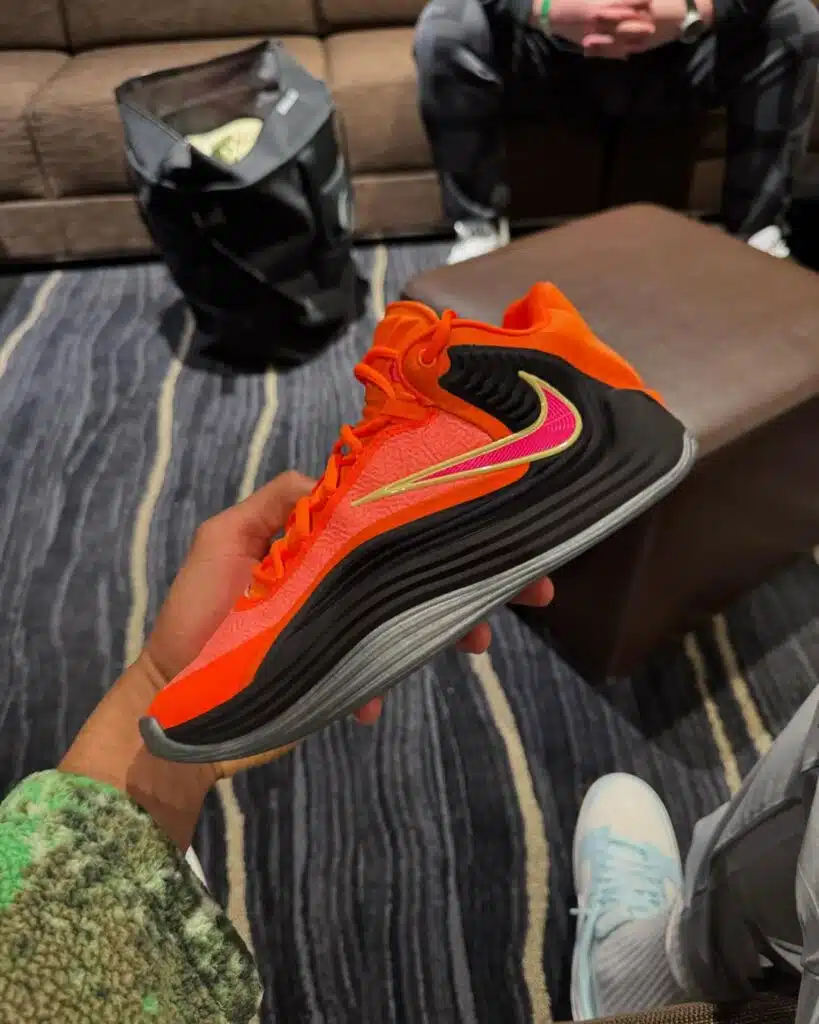 nike zoom freak 7 giannis antetokounmpo