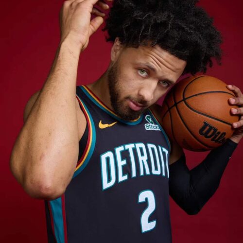 Image de l'article Le maillot City Edition 2025 des Pistons dévoilé par Cade Cunningham