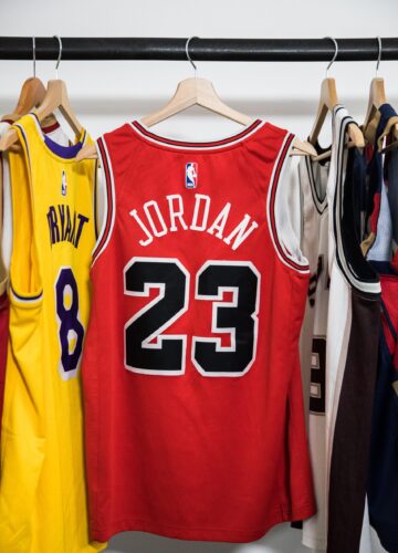 Image de l'article Les maillots NBA les plus chers de l'histoire !