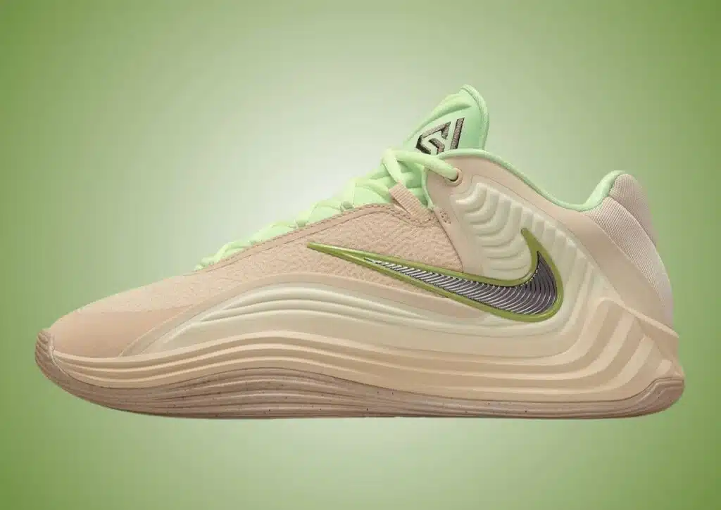 nike zoom freak 7 spotlight light khaki