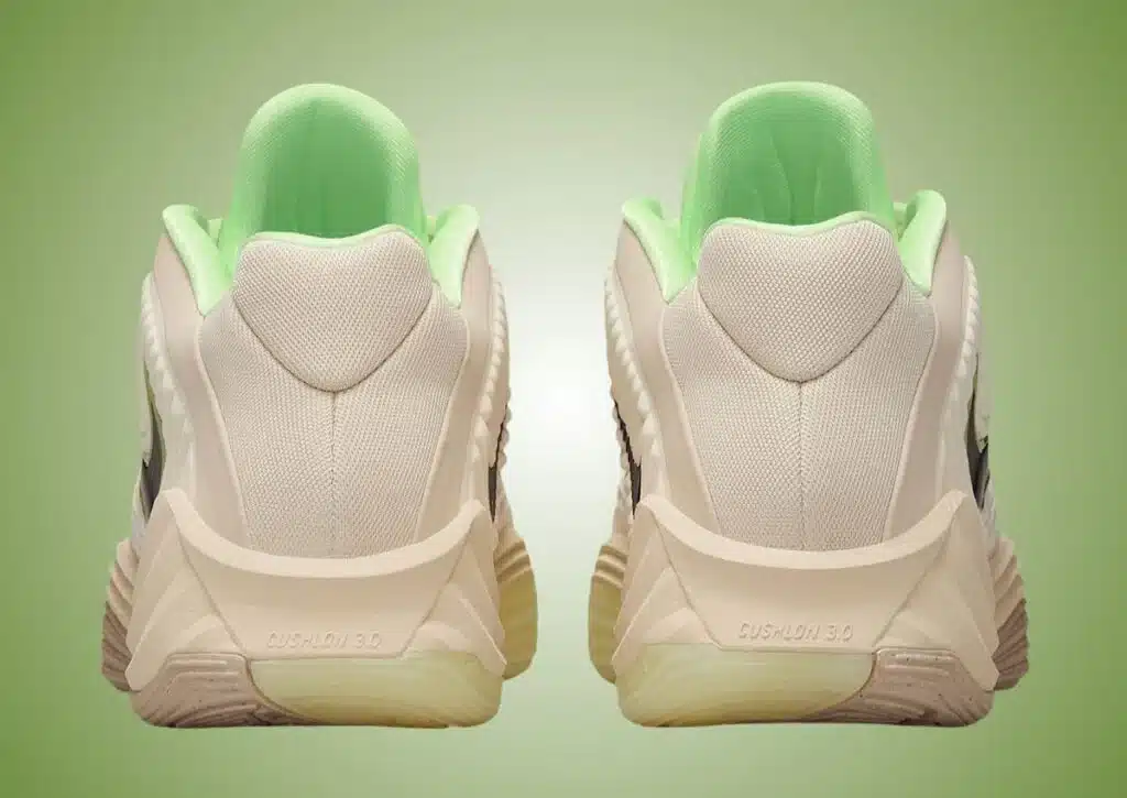 nike zoom freak 7 spotlight light khaki