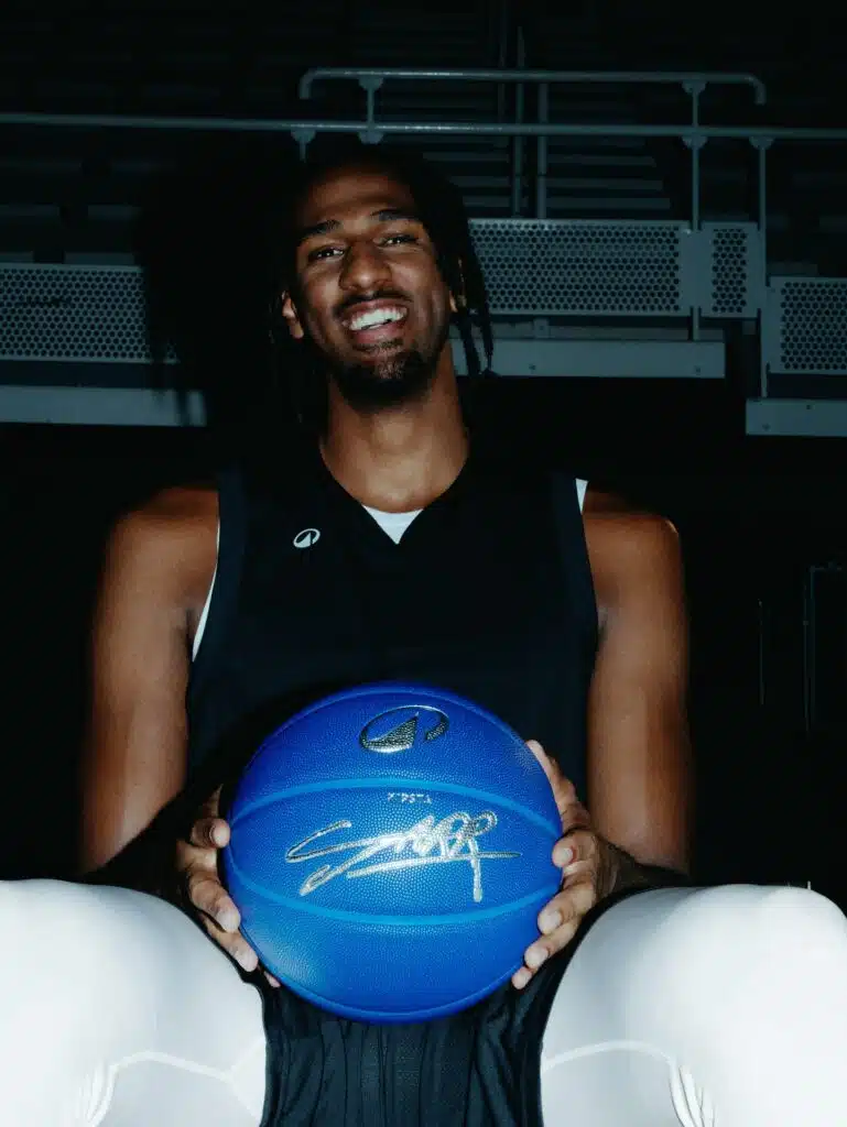 freres sarr affrontement nba canaveral 900 white black olivier sarr