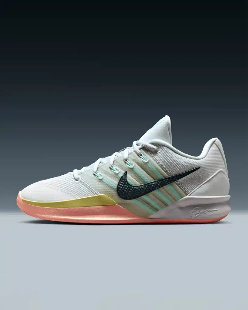 black friday nike basketball sabrina 3