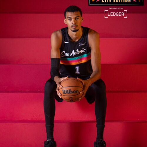 Image de l'article Le maillot City Edition Fiesta des Spurs fait son grand retour !