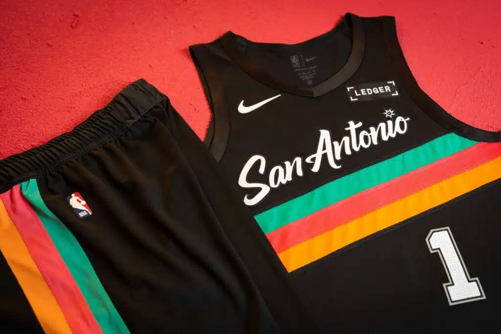 maillot city edition fiesta san antonio spurs 2025 2026