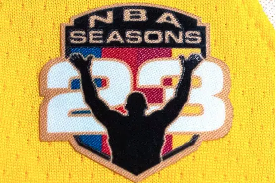 patch maillot year 23 maillot lebron james topps