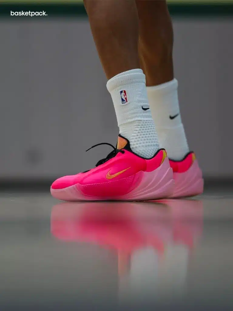 nike giannis freak 8