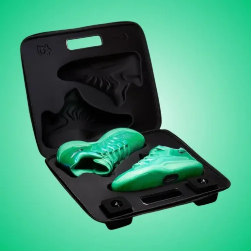 Image de l'article La Nike KD 18 Warning Label pour le All-Star Game de Kevin Durant !