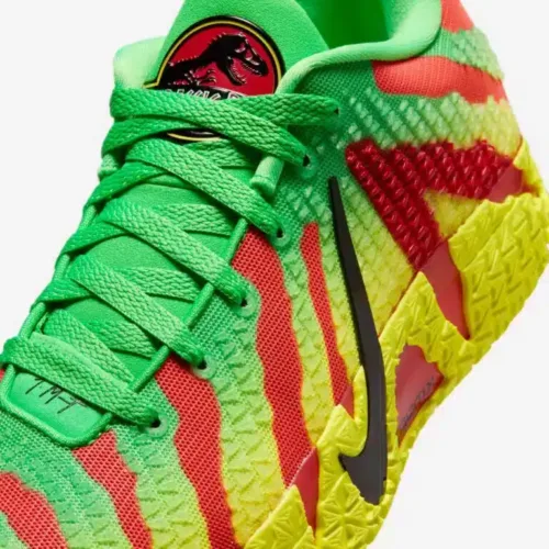 Image de l'article La Nike Ja 3 x Jurassic Park Explorer fait aussi son entrée en France !