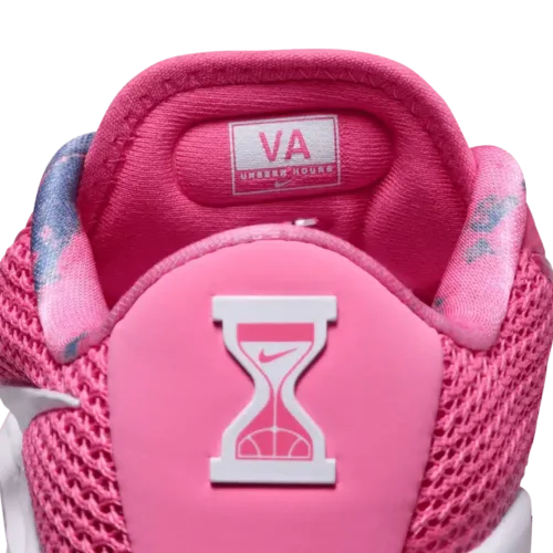 Image de l'article La Nike G.T. Cut 1 fait son grand retour dans le coloris Unseen Hours Virginia !