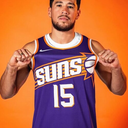 Image de l'article Devin Booker change de numéro sur son maillot&nbsp;!