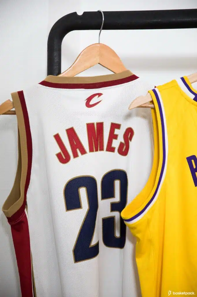 reconnaitre maillot nba fake contrefacon