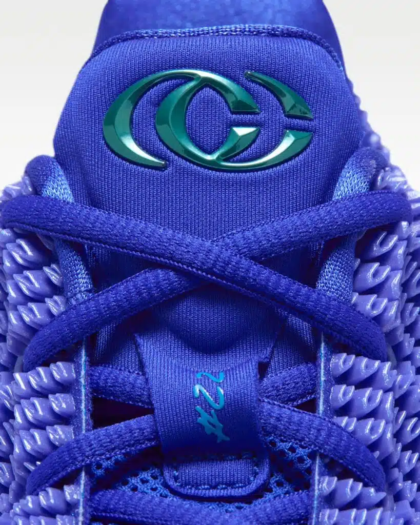 nike caitlin 1