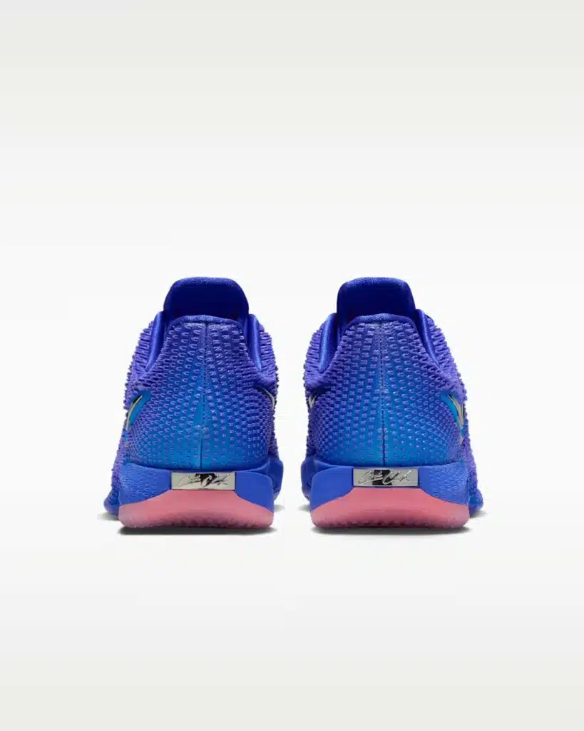 nike caitlin 1