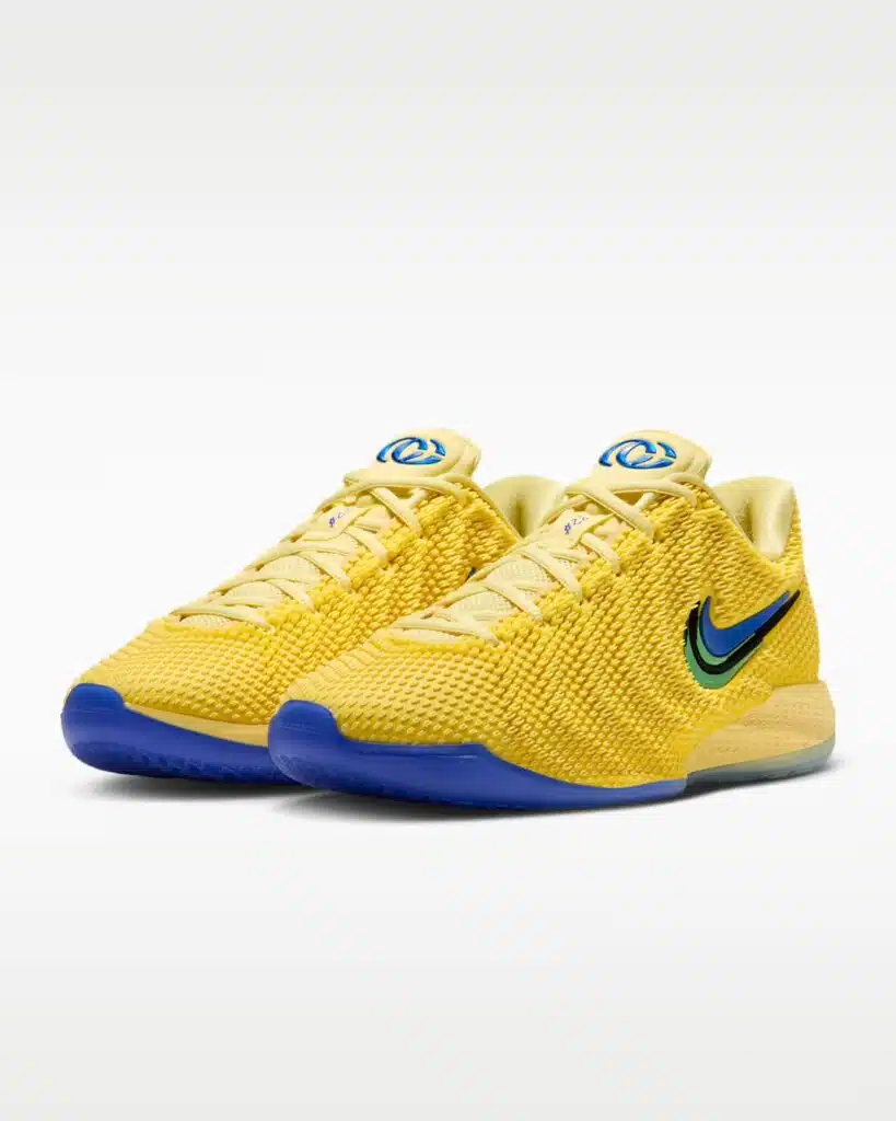 nike caitlin 1