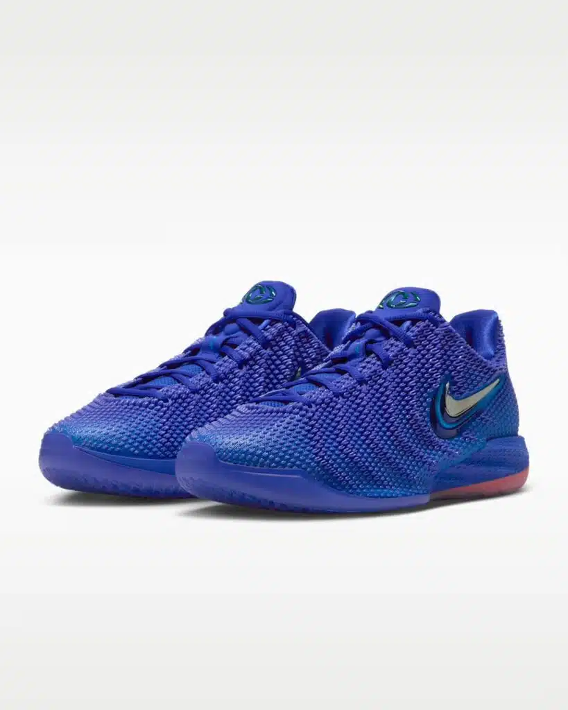 nike caitlin 1